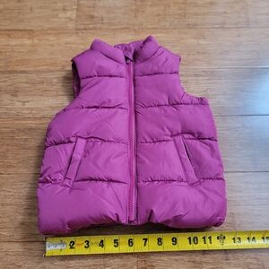 Old Navy Toddler Puffer Vest Fuschia Size 3T